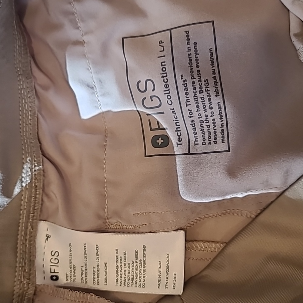 Figs High Waisted Ukwala Tapered Scrub Pants Women's PETITE Large - Picture 3 of 6